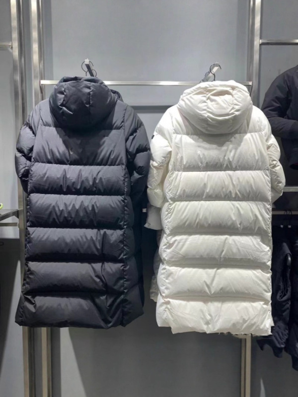25冬季迪新男女同款情侣长款羽绒服加厚过膝连帽时尚简约羽绒外套|undefined