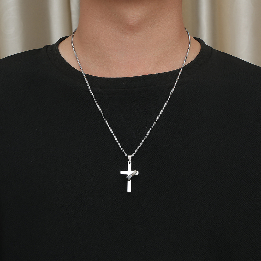 Hip-Hop Simple Style Cross Circle 304 Stainless Steel Polishing 18K Gold Plated Unisex Sweater Chain display picture 5