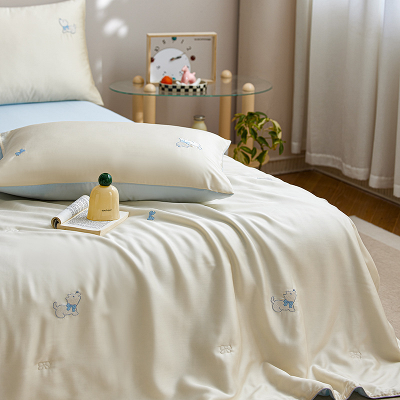 Meng Chong Tencel Plus Silk Summer quilt 60 Austrian Lanjing Tencel Embroidered Class A Silky Sleeping Naked quilt and 4-piece set