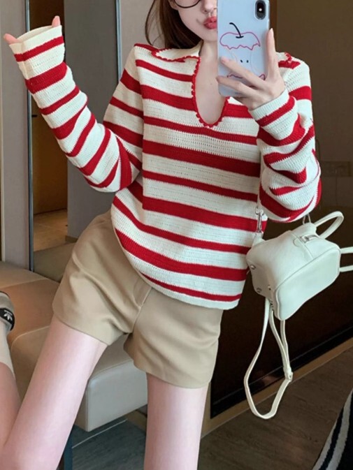红色条纹翻领针织长袖t恤女2025新早秋款宽松休闲慵懒v领撞色上衣|undefined