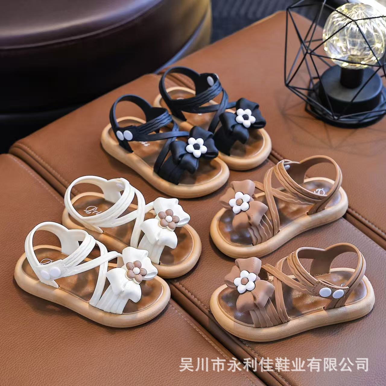 Sandalias de niñas de verano exportación de bebés comercio exterior al por mayor comercio electrónico zapatos de hebilla para niños pequeños princesas