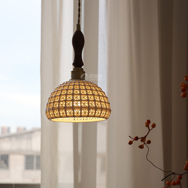 Nordic Simple Restaurant Chandelier Japanese Style Retro Bedside Corridor Bay Window Display Window Bar Counter Ceramic Basket Chandelier