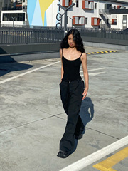 吊帶背心女內搭設計感性感露背連體上衣2024夏季新款歐美打底衫潮