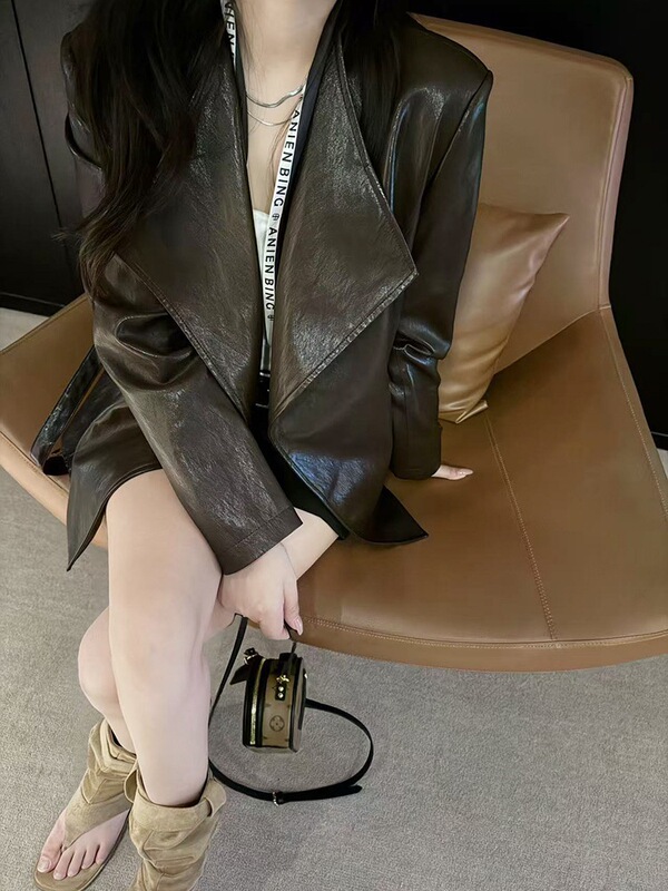 欧洲站时髦复古翻领皮衣外套女2025秋季新款气质百搭收腰系带大衣|undefined
