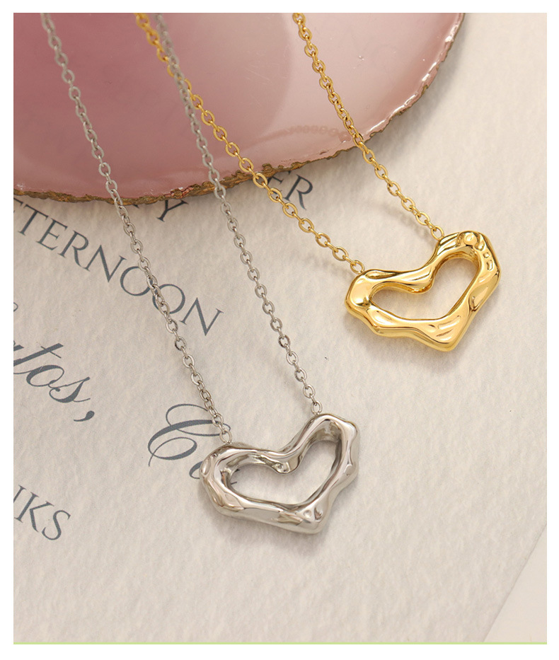 fashion peach heart batch flower pendant titanium steel square necklace female