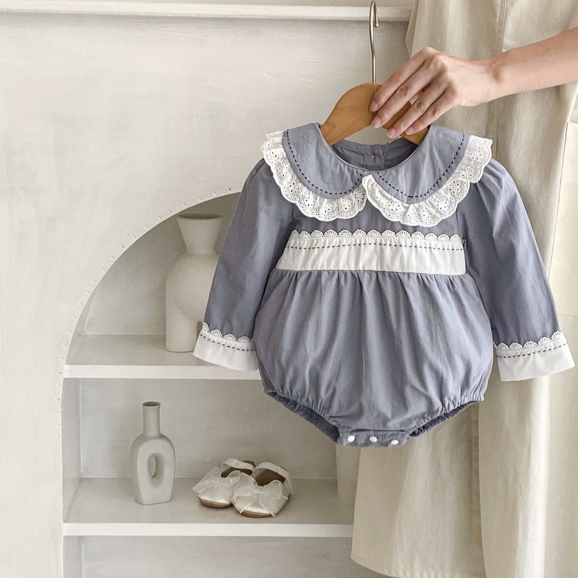 INS 2024 Herbst Baumwolle Klasse A Schwestern Mädchen Baby Spitze Puppe Hals Langarm Furz Gewickelt Romper + Rock_voghion.com