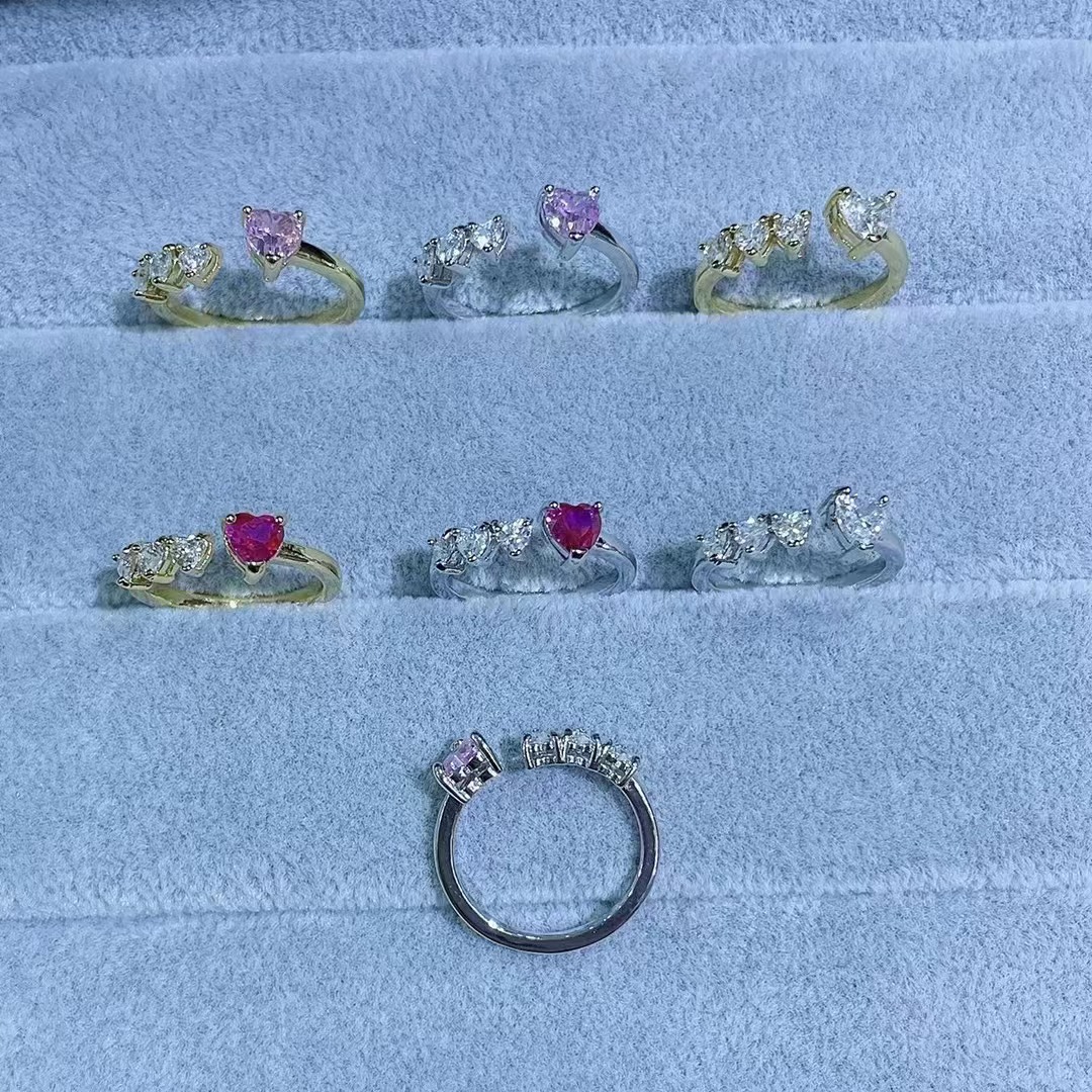 Copper Ear Needle Material 18K Real Gold Plated, Platinum Plated Plating Material Color Rhinestone Heart-shaped Inlaid Zircon Personality Ring