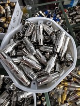 RCA母头转BNC母视频转接头