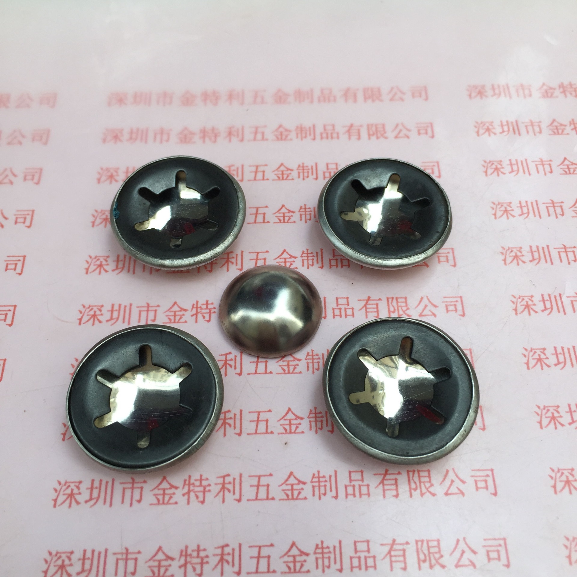 出厂价  自扣帽轴承夹  多种规格科挑选  欢迎来电咨询