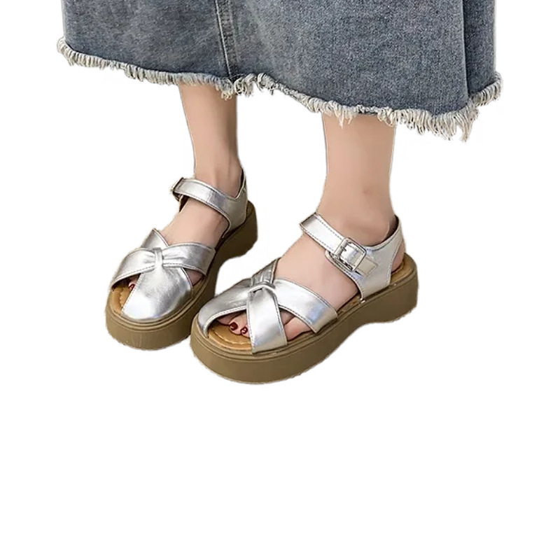 Sandalias francesas de fondo grueso para mujeres de verano con una sensación de alto nivel de 2026 explosión super caliente nuevo estilo con falda zapatos Mary Jane