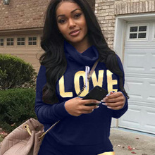 LD81891欧美女装亚马逊畅销款烫金字母高领运动长袖上衣现货