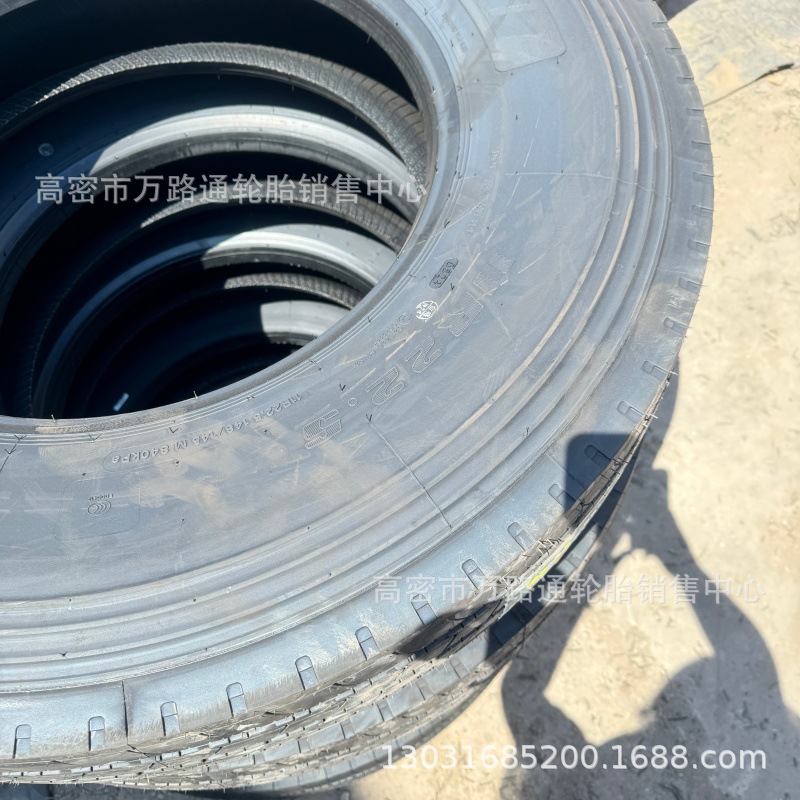 Jinyu camión neumático de autobús 11r22.5 315 / 80r22.5 curva de tres líneas de acero completo 385 / 65 / 11 / 12