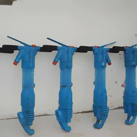 运输搬运设备;工具车;装载机械