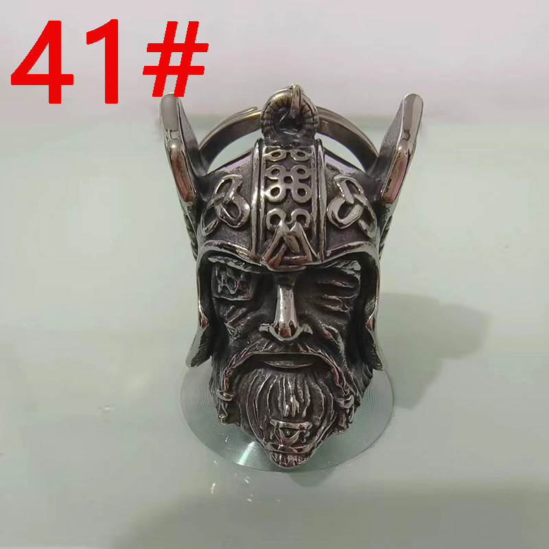 Europa y los Estados Unidos Amazon venta caliente campanas en el nuevo crucifijo retro exorcismo montar joyas colgante campanas