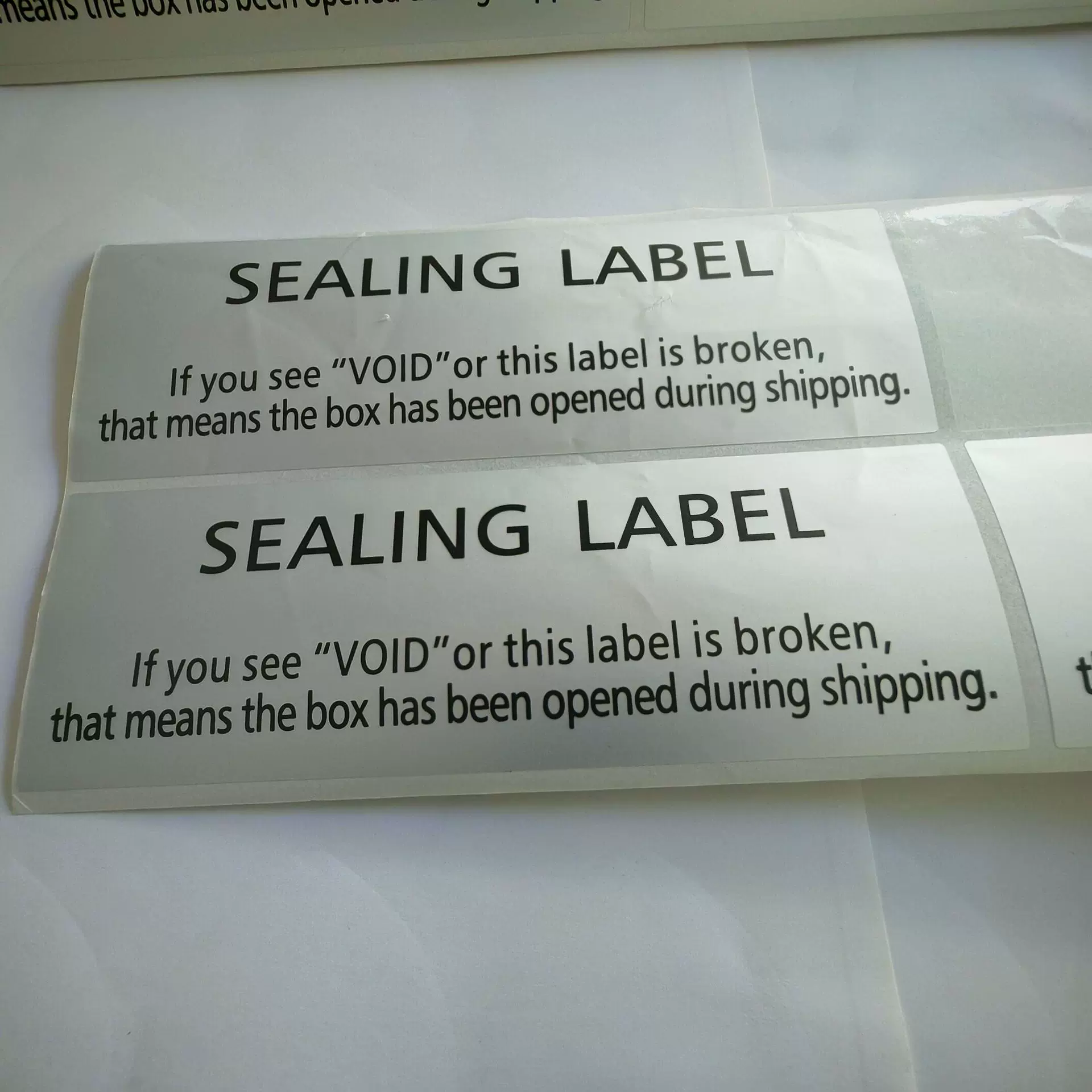 金彩防伪 揭开VOID留字防伪标签印刷 现货通用防伪封口保修贴纸