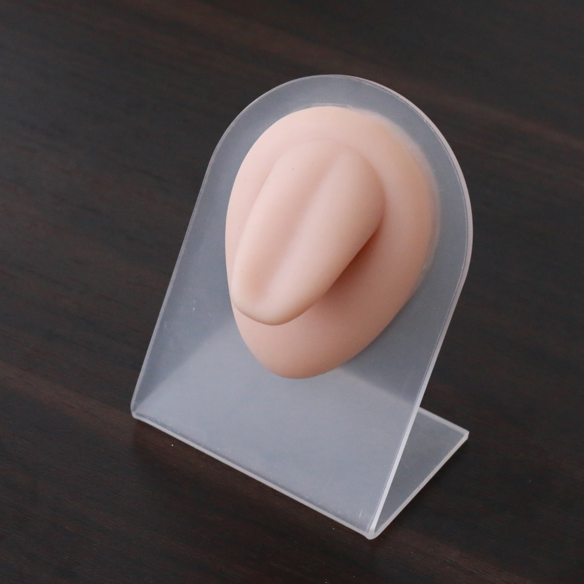 伟德国际舌系带打舌钉如何处理？