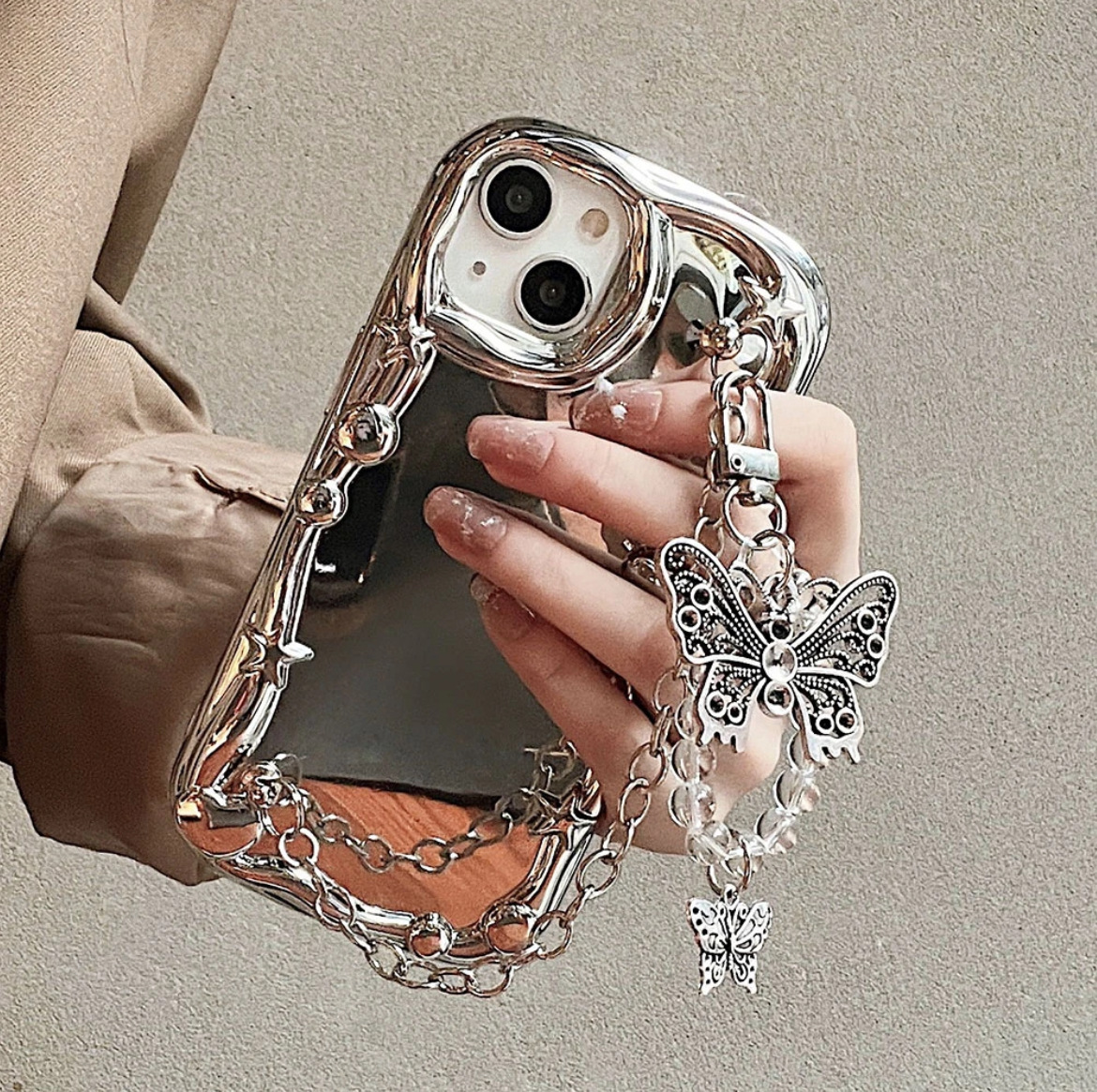 Advanced Electroplated Mirror Phone Case With Bow Chain Design_voghion.com