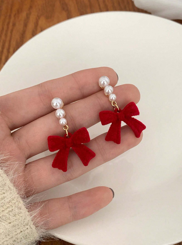 레드 보우 진주 체인 스터드 귀걸이
