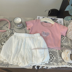 韓版童裝2024新款夏季女童愛心亮片短袖T恤洋氣花苞短褲兩件套潮