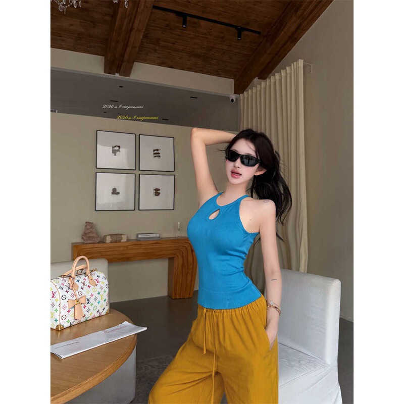 Core-Spun Yarn Pure Desire Spicy Girl Style Hollow-Out Knitted Halter Neck Tank Top Summer Slim Fit Short Outerwear Top Core-Spun Yarn Pure Desire Spicy Girl Style Hollow-Out Knitted Halter Neck Tank Top Summer Slim Fit Short Outerwear Top