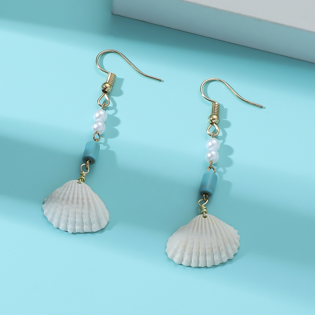 7g Weight Iron Ear Needle Material Drop Earrings Classification 1 Pair Quantity Holiday, Beach Occasion Shell Material Shell Pattern Spring&Summer Season Women's Gender Plating Design Hawaiian, Vacation Style 1 Pair Hawaiian Vacation Shell Plating Shell Drop Earrings 8