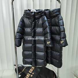 秋冬季儿童黑金中长款羽绒服2025新款中大童亮面过膝加厚外套潮男