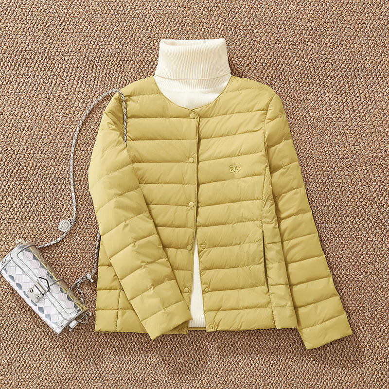 WT203350라이스 옐로우 라이트 다운 재킷 146 자수