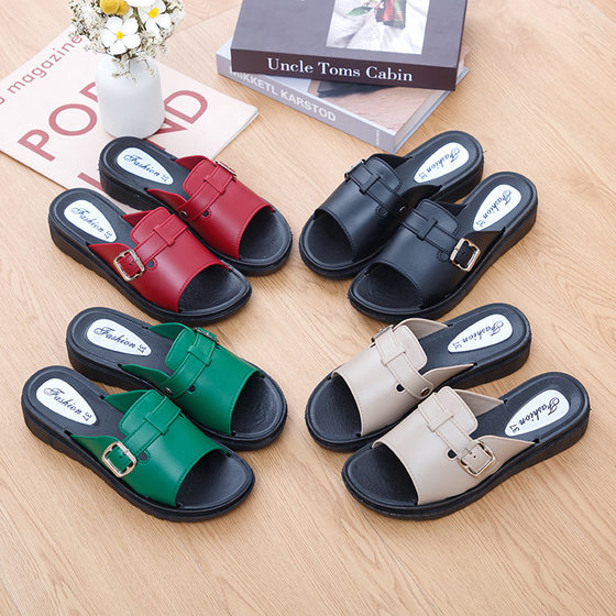 2025 Explosive Thick Bottom Flat Slippers Women's Summer Outer Wear New All-match Fashion High-face Value Women's Fairy Style Sandals