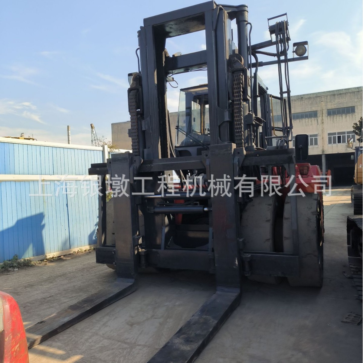 卡尔玛30吨叉车