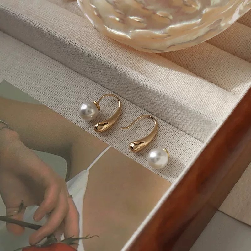 Pendientes de botón con perlas de acero inoxidable mujer_voghion.com