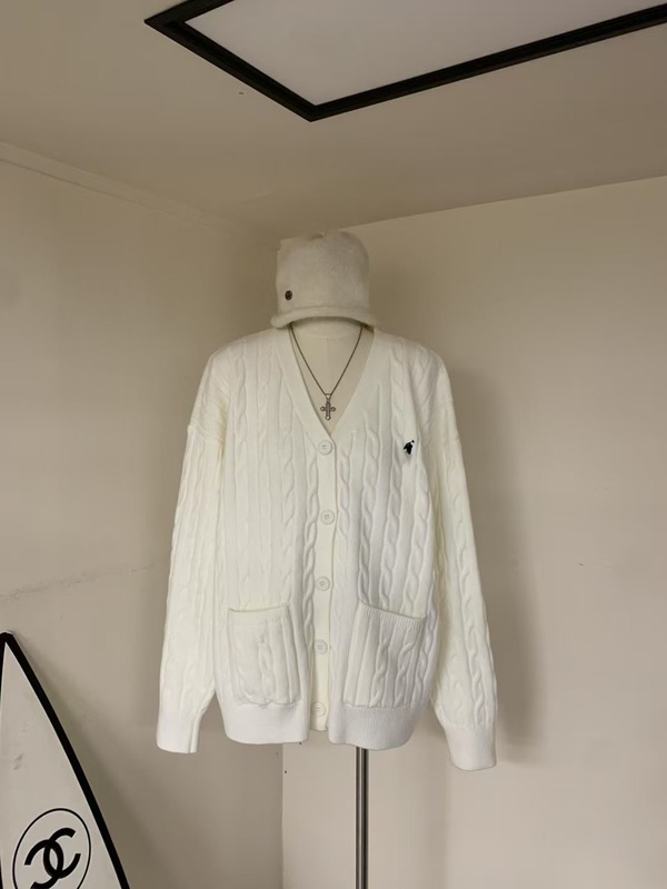 高品质RL拉夫v领绞花宽松毛衣大口袋设计感小马刺绣正确版可代发|undefined