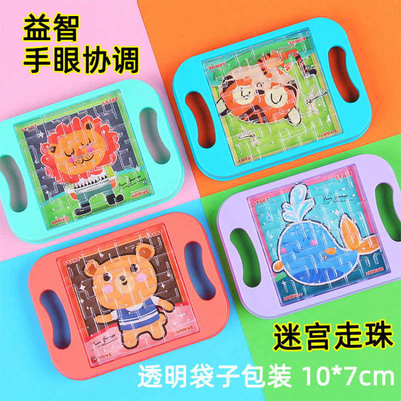 진한 파란색 균형 잡힌 구슬 20개