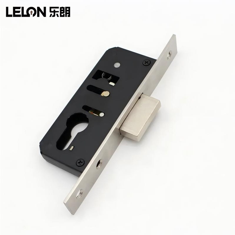 Custom 30 cerradura de canal de acero inoxidable de una sola lengüeta cuadrada estándar europea cerradura de pozo de tubo de núcleo de enchufe accesorios de cerradura de puerta interior