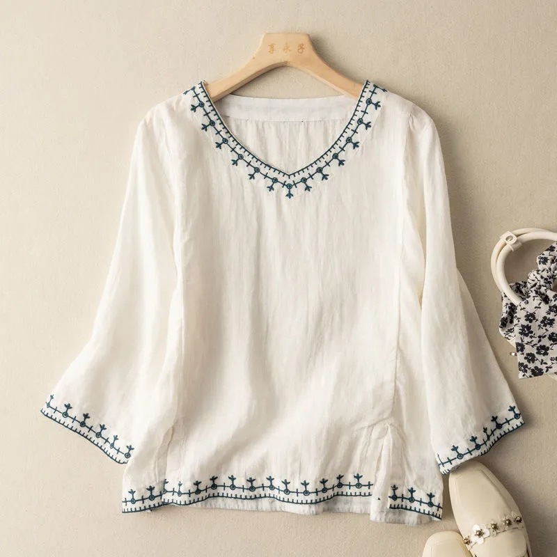 Three-Quarter Sleeve Embroidered Cotton and Linen Top, Literary Retro Design, Thin Shirt for Women, Loose 2024 Spring and Summer New Trend
