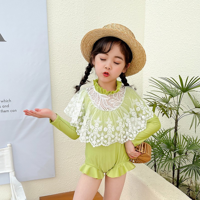 Traje de baño para niñas de una pieza 2023 nuevo traje de baño de estilo occidental para niños Estilo coreano para niños en línea Traje de baño para niñas de moda roja