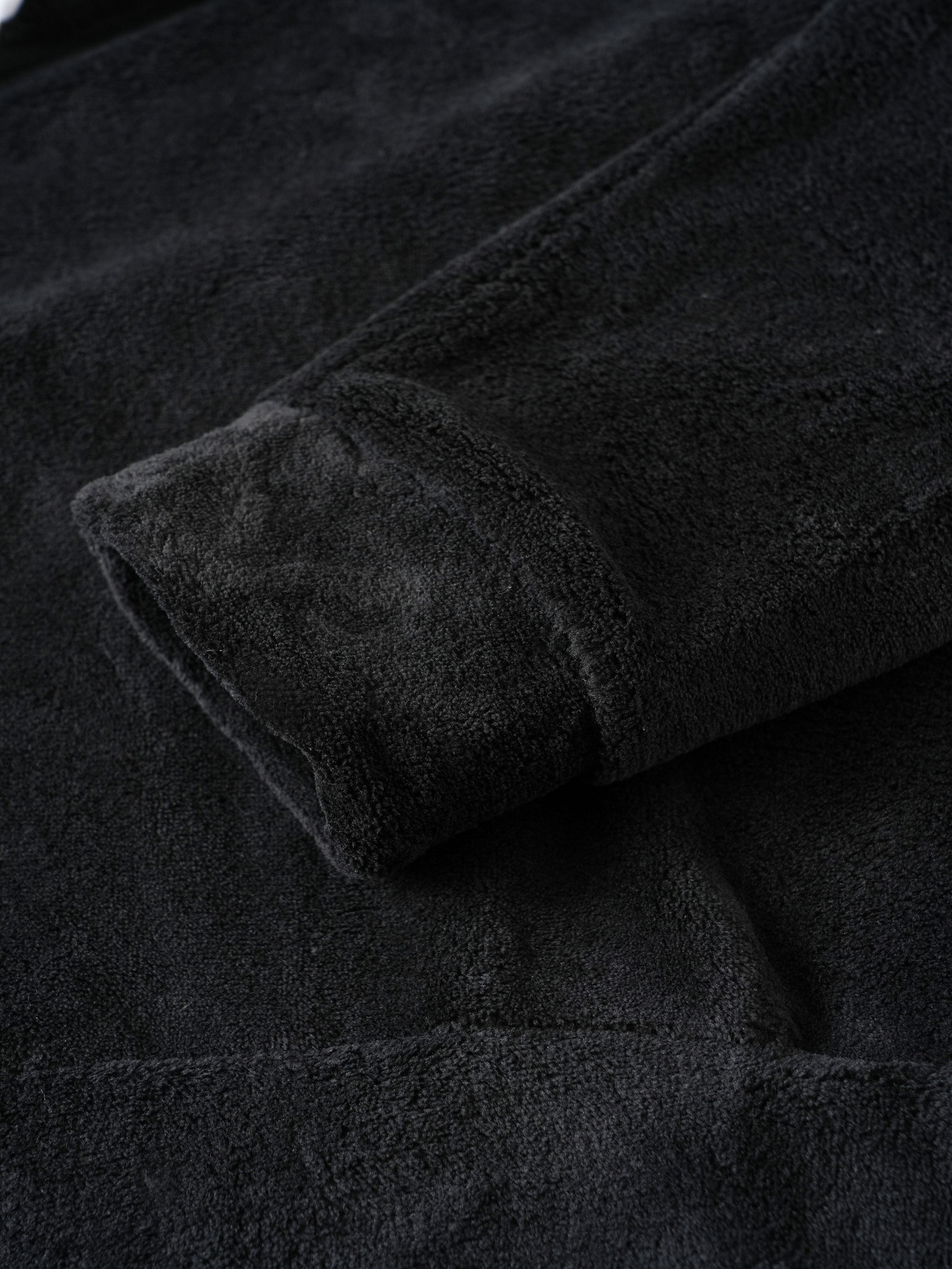 Men's Winter Hooded Sweatshirt Fleece-lined Pullover Oversized_voghion.com