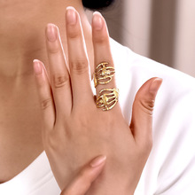 �羳���u�F����Ȥ�������t�����ͽ�ָ�m��Ů�Ɍ�����������Ů��