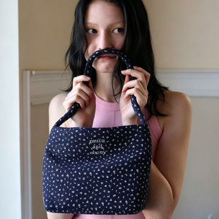 �n��mucuandebony�r������С������ˮ�ٴ�μ�Ҹ�°�����ˮͰ��Ů