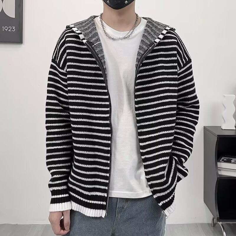 2024 Winter New Korean Style Lazy Striped Zipper Retro Cardigan Loose Casual Knitted Jacket for Men