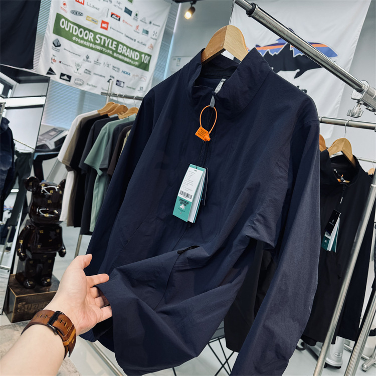 Shangping Replacement! Seamless Laminated Stereo Tailoring Men's Windproof and Water-Repellent Outdoor Soft Shell Stand Collar Jacket