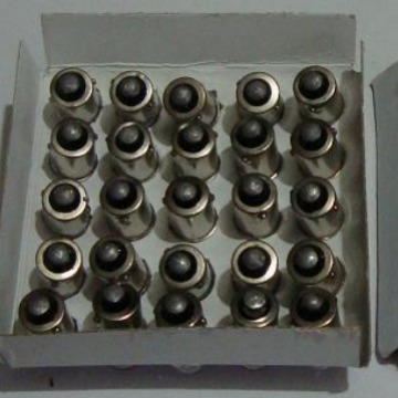 适用于 仪表插泡24V