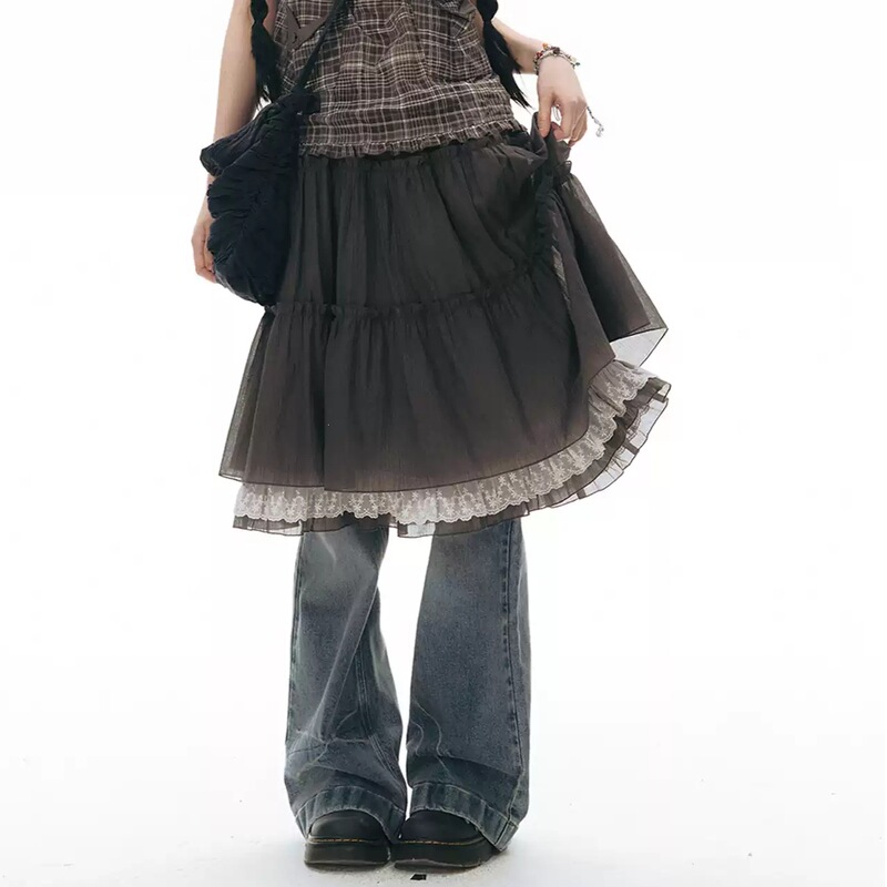 Early autumn retro niche high-waisted skirt for women, featuring a unique design, suitable for everyday wear, flattering, gentle, and versatile A-line umbrella skirt Early autumn retro niche high-waisted skirt for women, featuring a unique design, suitable for everyday wear, flattering, gentle, and versatile A-line umbrella skirt