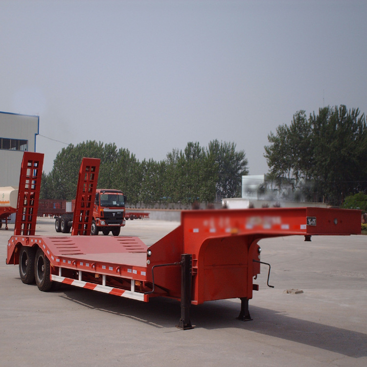 拉装载机低平板挂车    拉装载机拖车   拉挖机平板车  量大从优