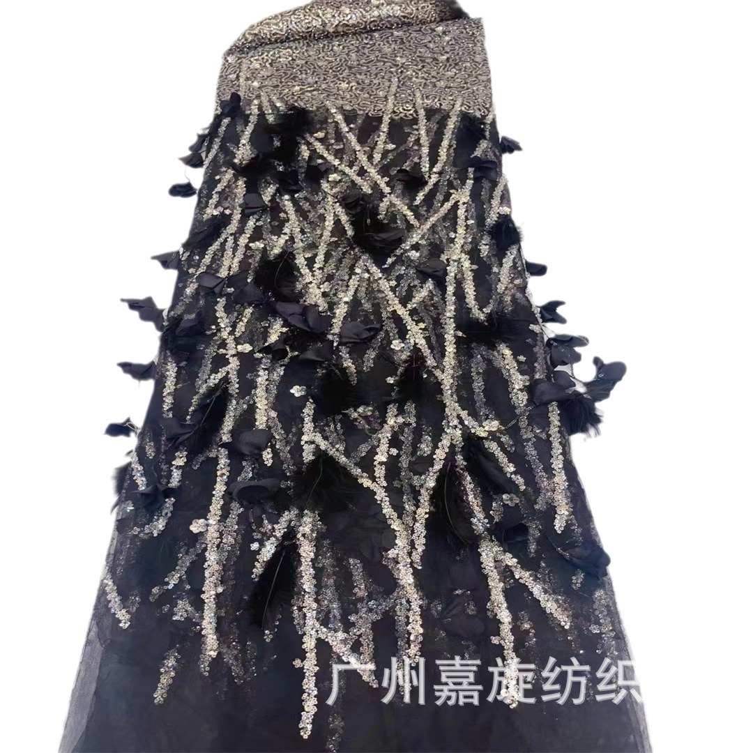 Europa y América manuales cuentas de plumas bordadas flores tridimensionales vestido de boda vestido de noche tela bordada esquinilla vestido de desfile tela