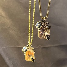 新品你大英博独白欧罗巴滴胶黑蜘蛛吊坠项链镶嵌香槟色玉髓项链女