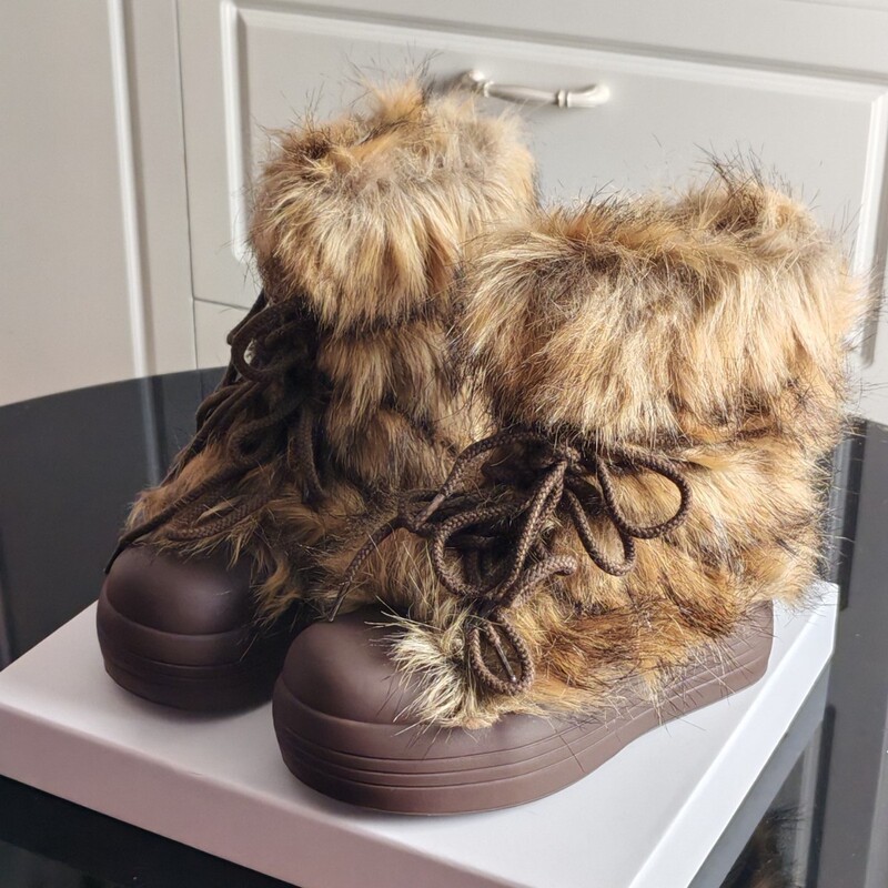 Winter New Snow Boots Women's Boots Velvet Lining Warm Round Toe Fluffy Plush Thick-Soled Cotton Shoes Women's Shoes Yury25187