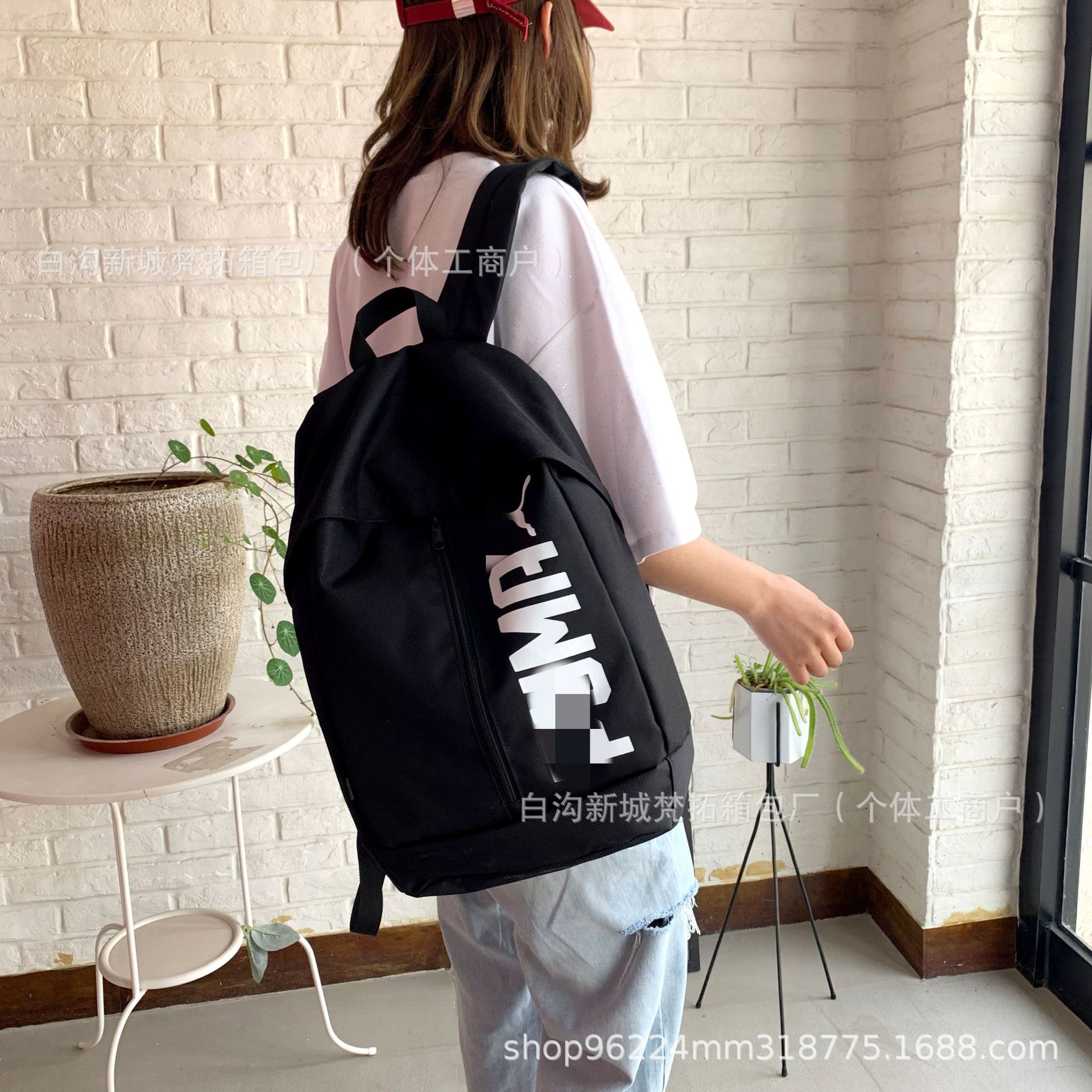 Fashionable and Stylish Unisex Backpack with Large Capacity, Trendy High School Student School Bag, Travel and Sports Backpack