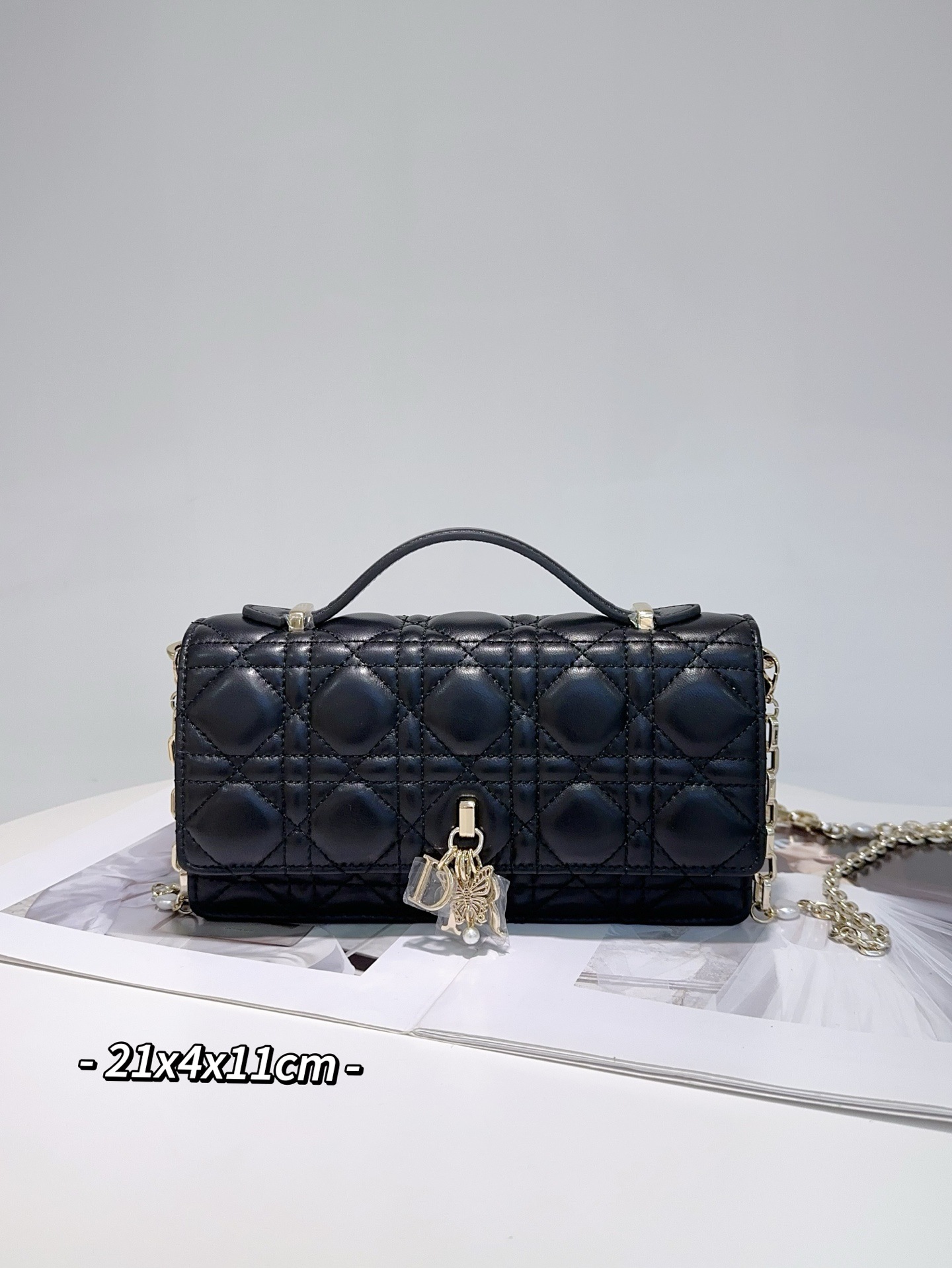 Summer Fashion New High-End D Family Handbag Classic Quilted Chain Bag Single Shoulder Crossbody Princess Diana Bag