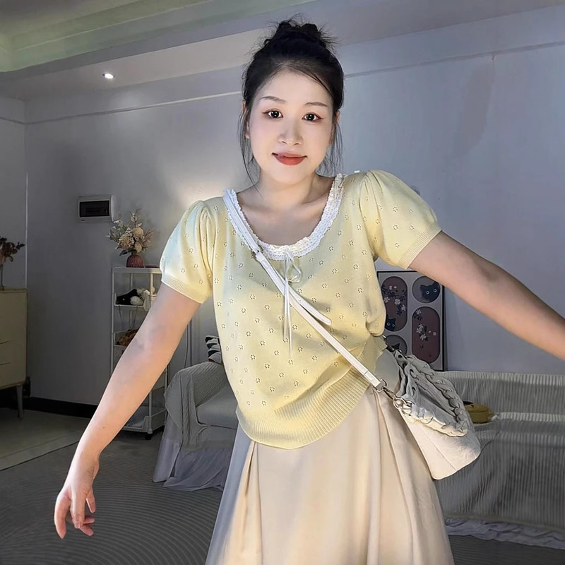 Plus Size Women's French Lace Short-Sleeve Hollow-Out Bow T-Shirt, Summer Top with Puff Sleeves, Fashionable and Versatile