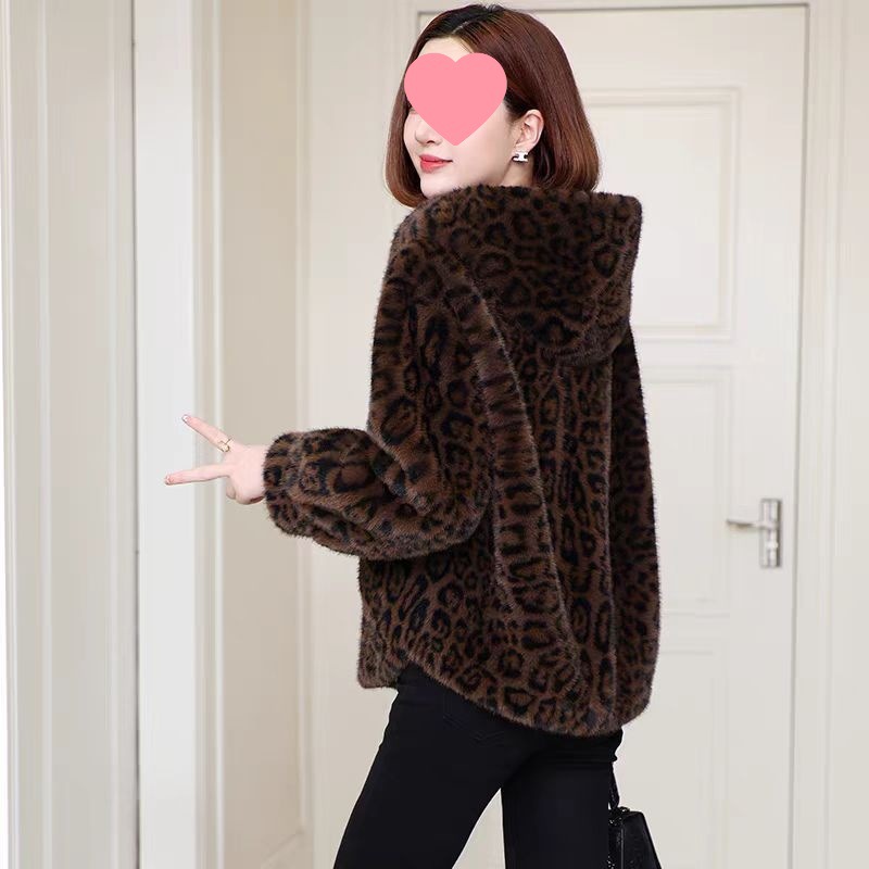 인터넷 인기 모조 모피 레오파드 무늬 재킷 짧은 후드 뉴 패션 모피 원 모조 밍크 양털 여성 의류